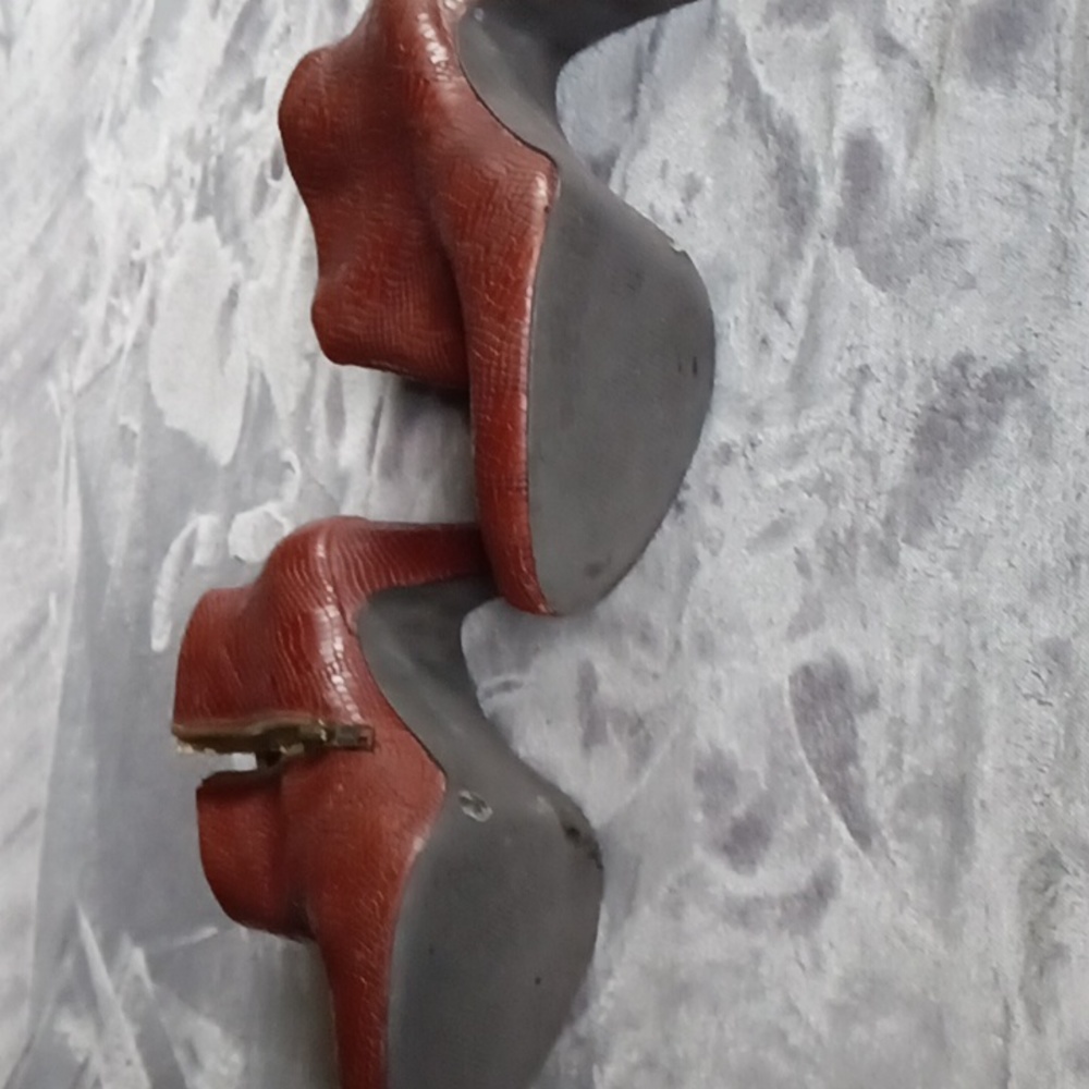 Jessica Simpson booties - Picture 4 of 5